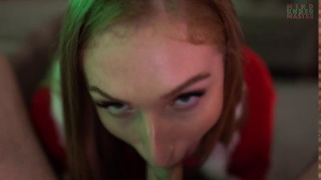 Девка мастурбирует ствол между сиськами и нежно отсасывает стояк приятеля