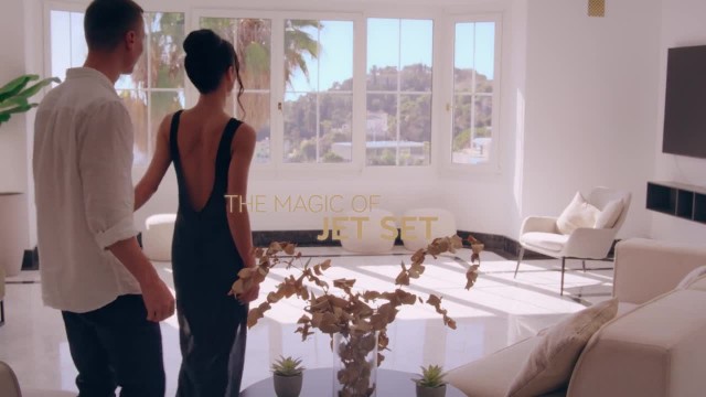 Упоение гладенькой голодной писькой #1