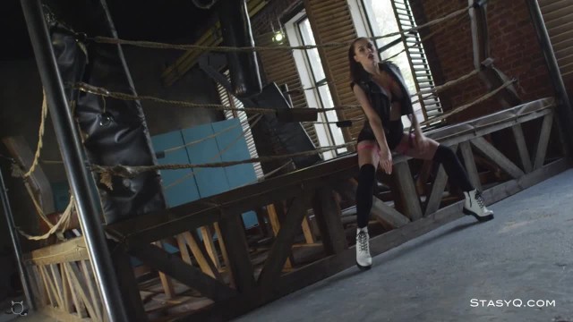 Много соблазна от прекрасной фитоняшки #2